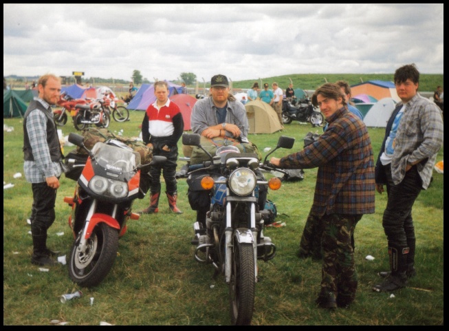 640x467 pixels (138K)